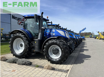 Traktor NEW HOLLAND T7