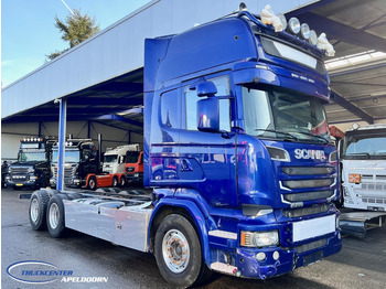 Truk sasis SCANIA R 730