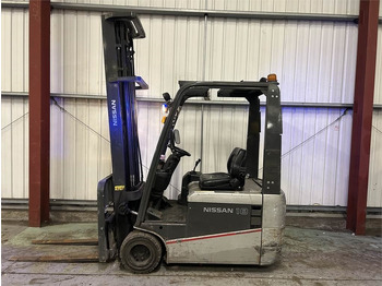 Forklift listrik NISSAN