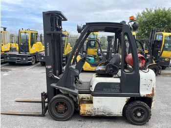 Forklift LPG NISSAN