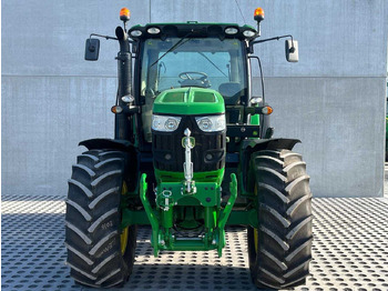 Traktor John Deere 6150R: gambar 2