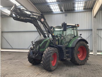 Traktor FENDT 516 Vario