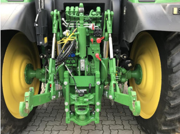 Traktor JOHN DEERE 6R 130