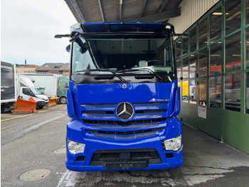 Truk box MERCEDES Actros 1843: gambar 3