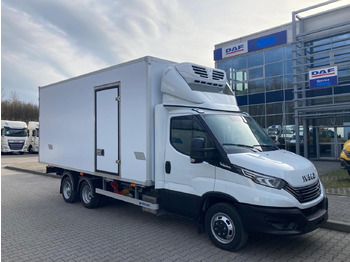 Truk berpendingin IVECO Daily 35s18