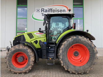 Traktor CLAAS Axion 830