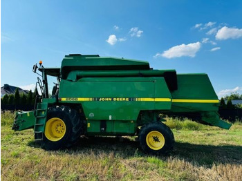 Pemanen gabungan John Deere 2066: gambar 2