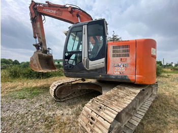 Ekskavator perayap HITACHI ZX225