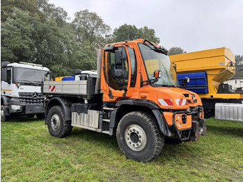 Kendaraan Kota/ Khusus UNIMOG