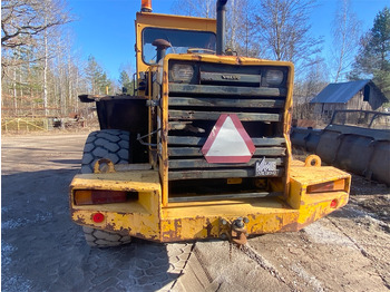 Wheel loader Volvo BM L90: gambar 4