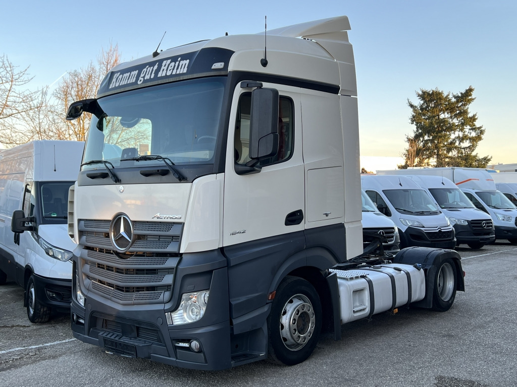 Tractor head Mercedes-Benz Actros 1842 Euro6 Klima 2xBett Mega-Standard SZM: gambar 8