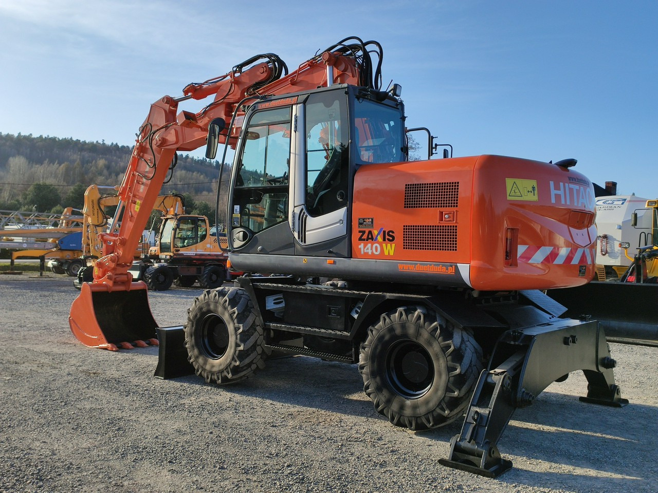 Ekskavator roda Hitachi ZX140 Koparka Kołowa: gambar 15