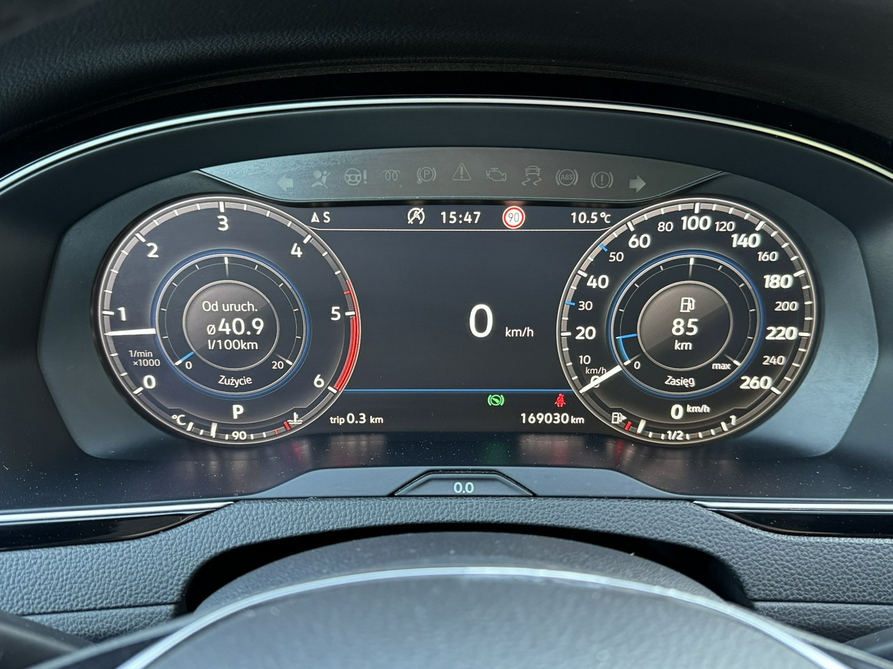 Mobil Volkswagen Passat: gambar 22