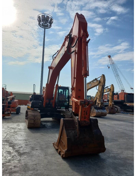 Ekskavator perayap Hitachi ZX 350H-5G (Abu Dhabi): gambar 9