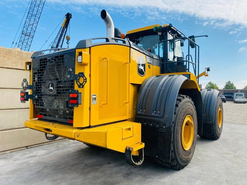 Wheel loader John Deere 824p: gambar 6