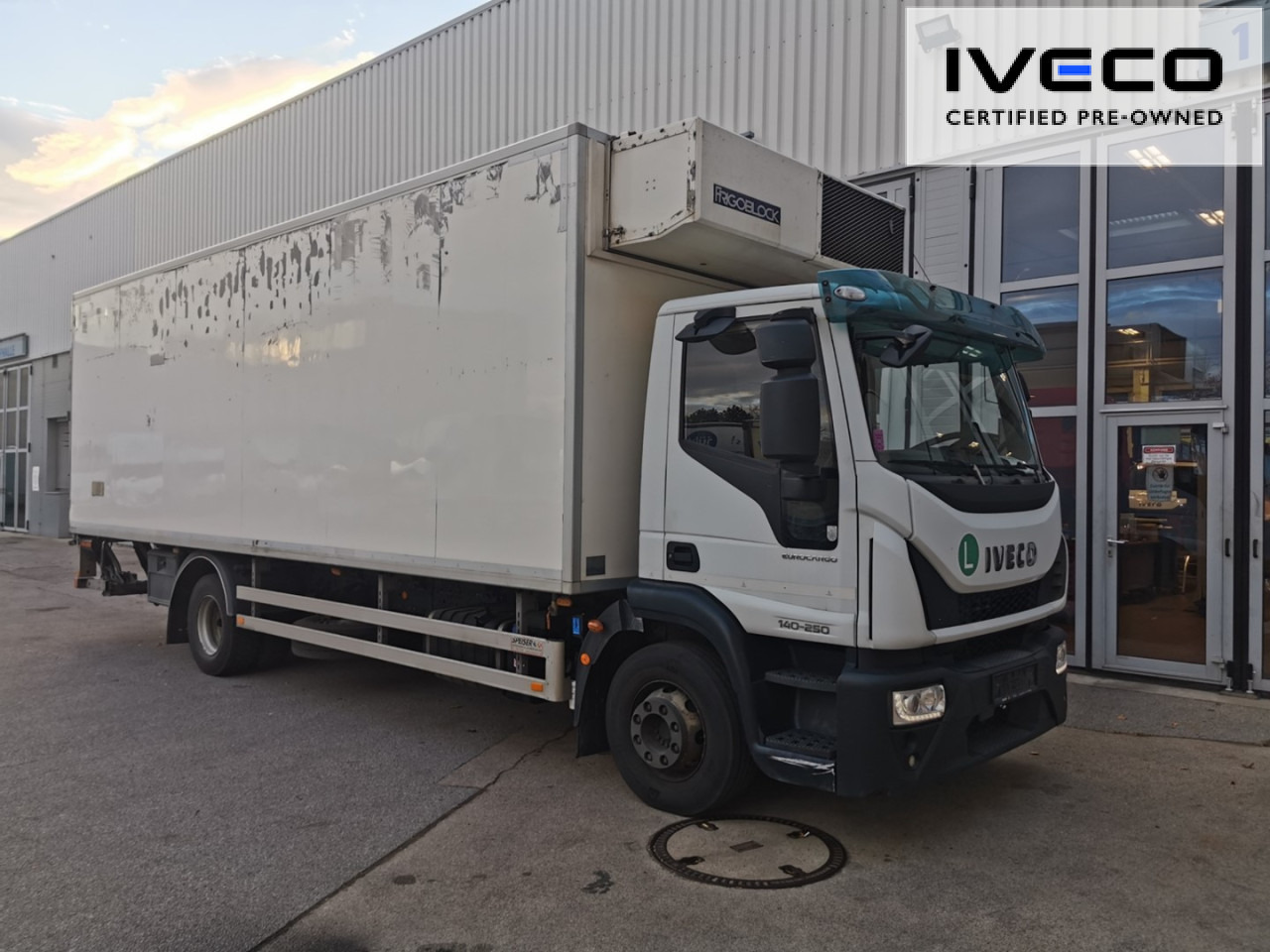 Truk berpendingin IVECO Kühlkoffer: gambar 9