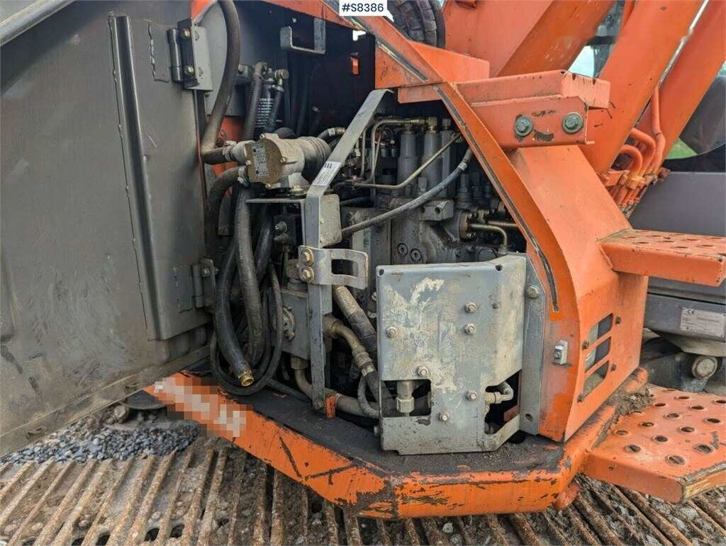 Leasing Hitachi Zaxis 135LC Hitachi Zaxis 135LC: gambar 26