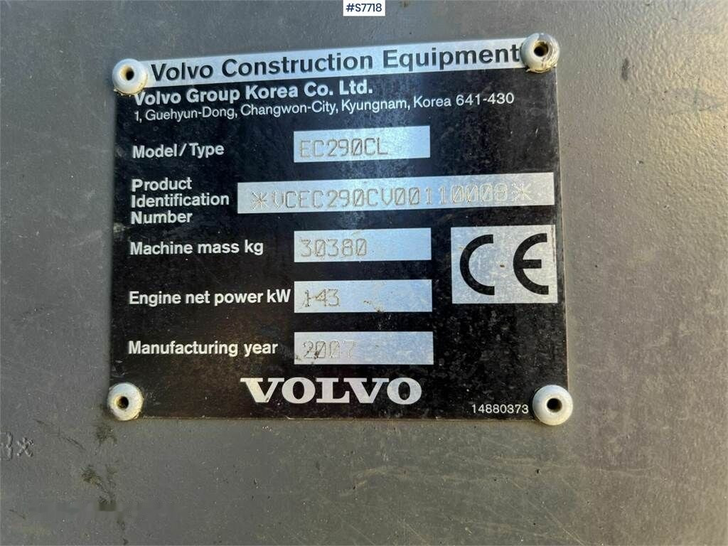 Ekskavator perayap Volvo EC290 CL: gambar 28