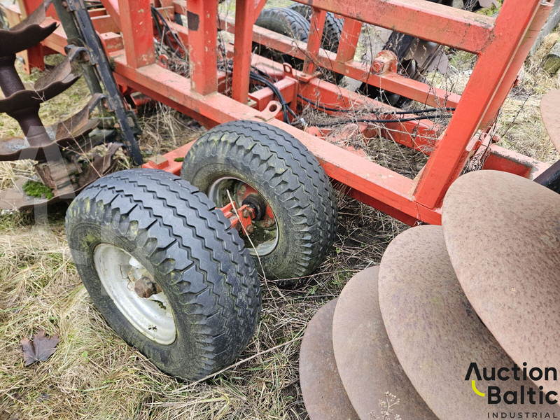 Garu cakram Massey Ferguson Ferguson: gambar 12