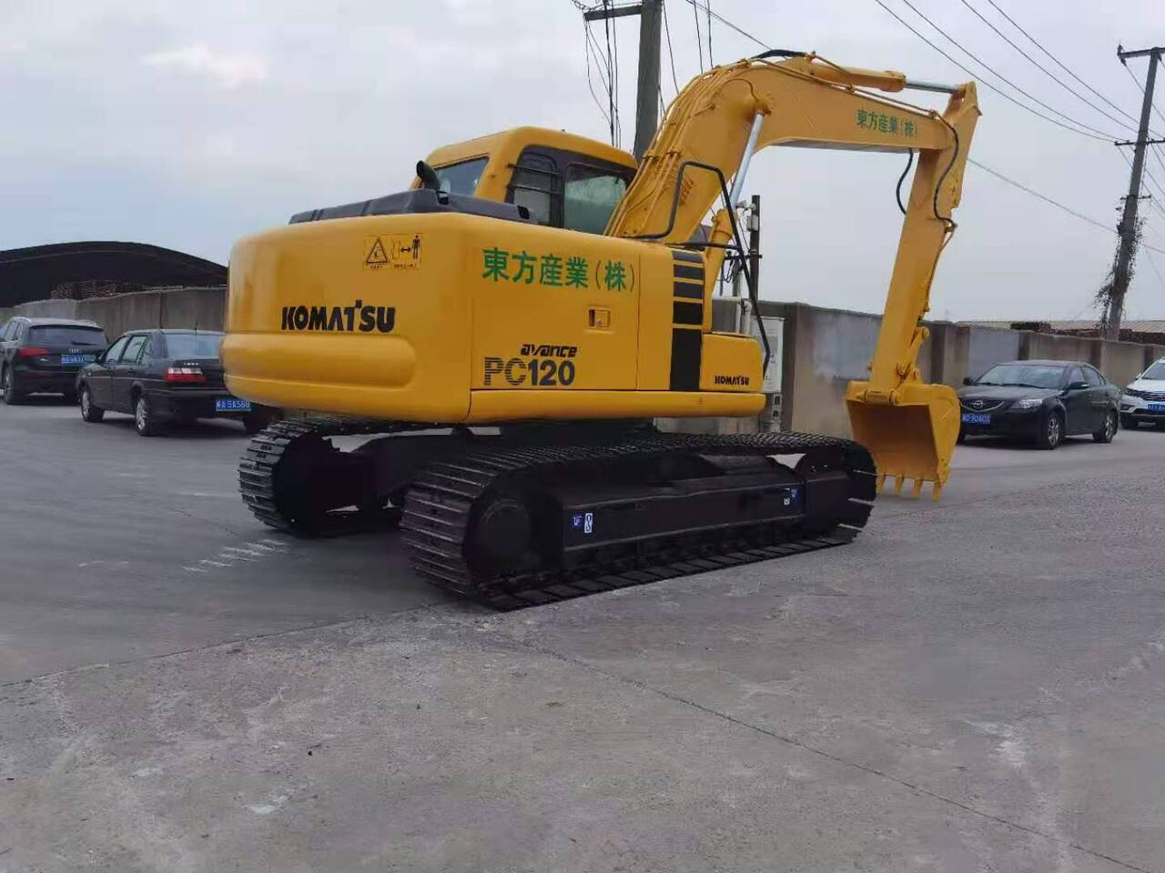 Ekskavator perayap KOMATSU PC120-6: gambar 6