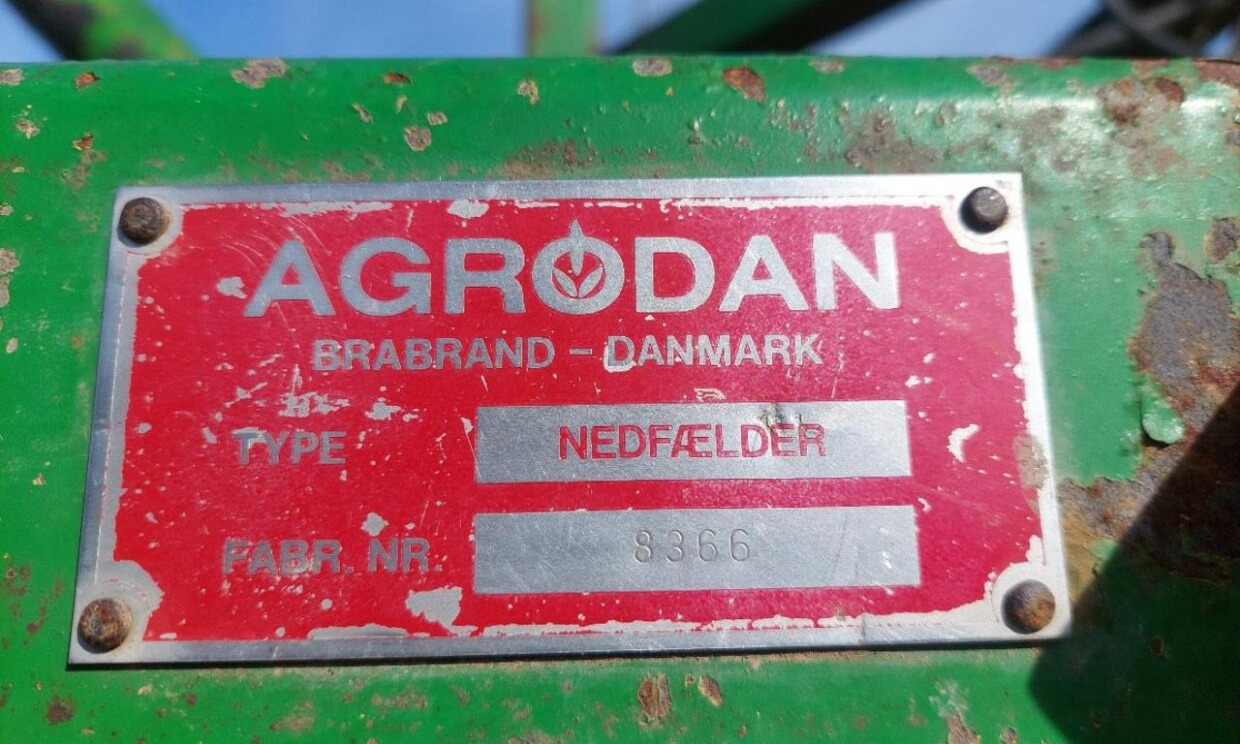 Peralatan pemupukan Agrodan Nedfælder 27 tands + fronttank: gambar 15