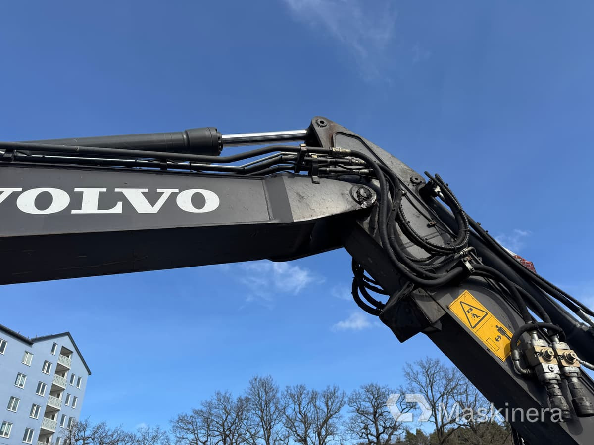 Ekskavator roda Hjulgrävare Volvo EW160E med tillbehör: gambar 41