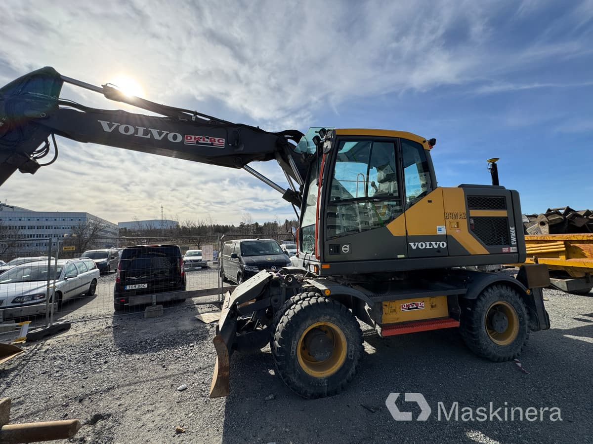 Ekskavator roda Hjulgrävare Volvo EW160E med tillbehör: gambar 12