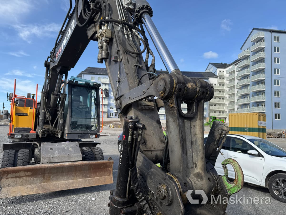 Ekskavator roda Hjulgrävare Volvo EW160E med tillbehör: gambar 43