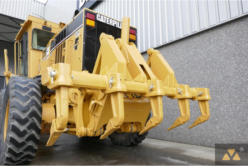 Grader Caterpillar 12H: gambar 7