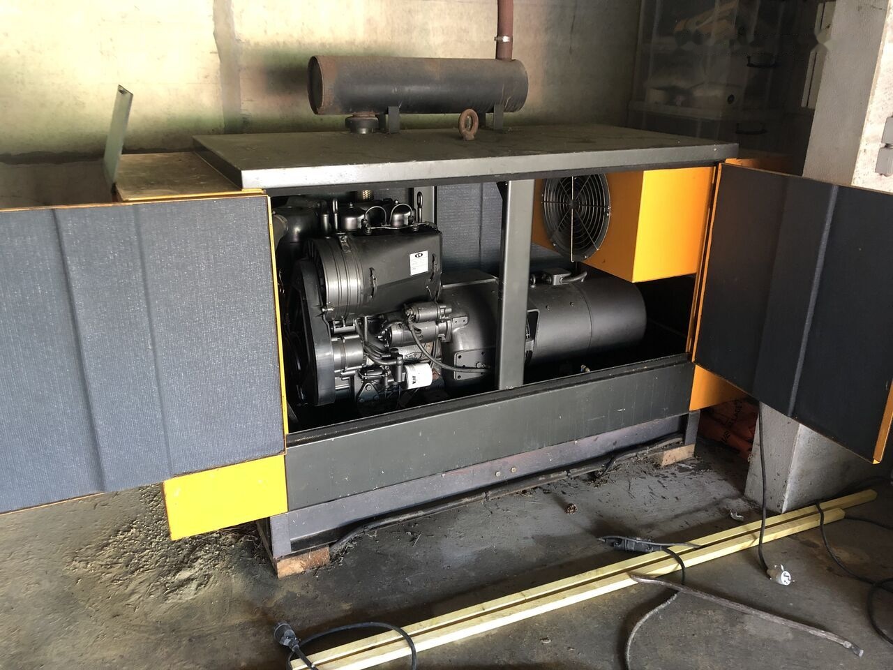 Genset SDMO 20 kVa: gambar 8