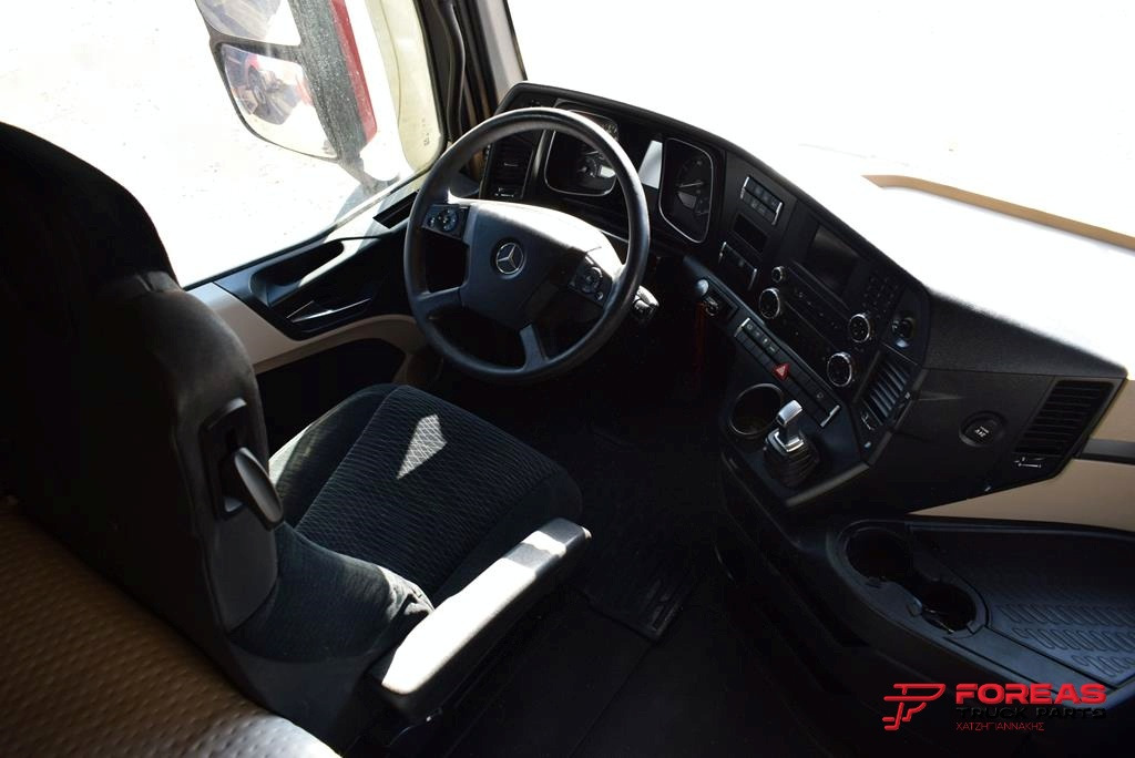 Kabin untuk Truk MERCEDES-BENZ ACTROS MP4 GIGA SPACE: gambar 12