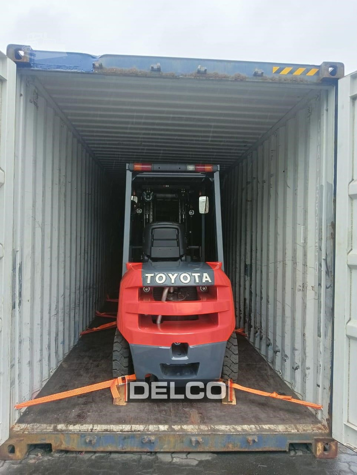 Forklift baru TOYOTA FDZN30: gambar 18