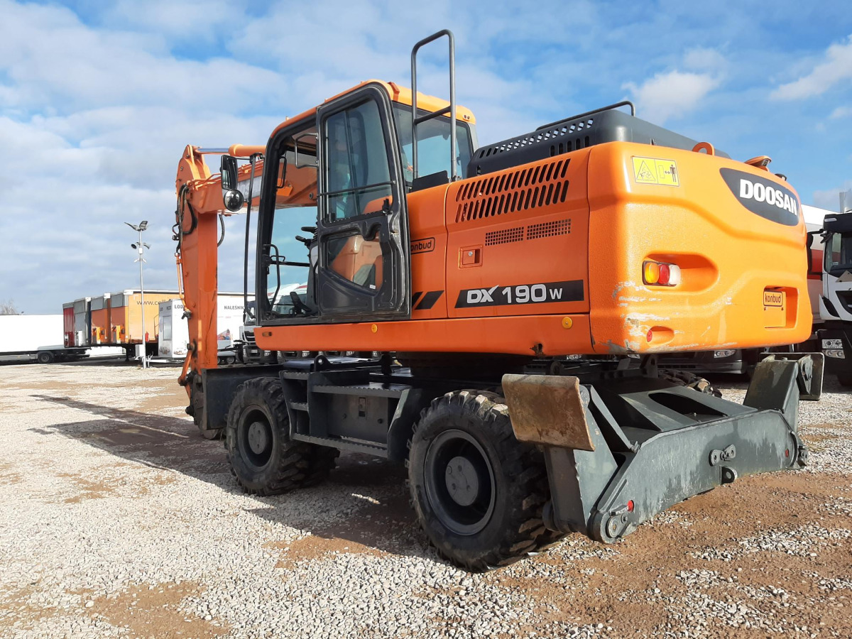 Ekskavator roda DOOSAN DX190W-3 KOPARKA: gambar 6