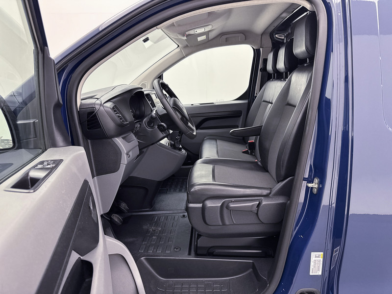 Van kecil Toyota ProAce Worker 1.6 D-4D Cool Comfort Cruise Control Betimmering Airco: gambar 16