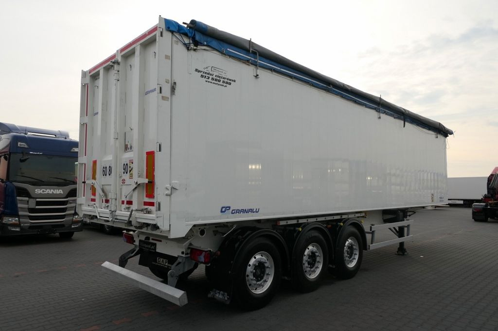 Semi-trailer dengan terpal samping Benalu WYWROTKA 59 m3 / ALUFELGI / 2021 ROK / MAŁO UŻYW: gambar 8