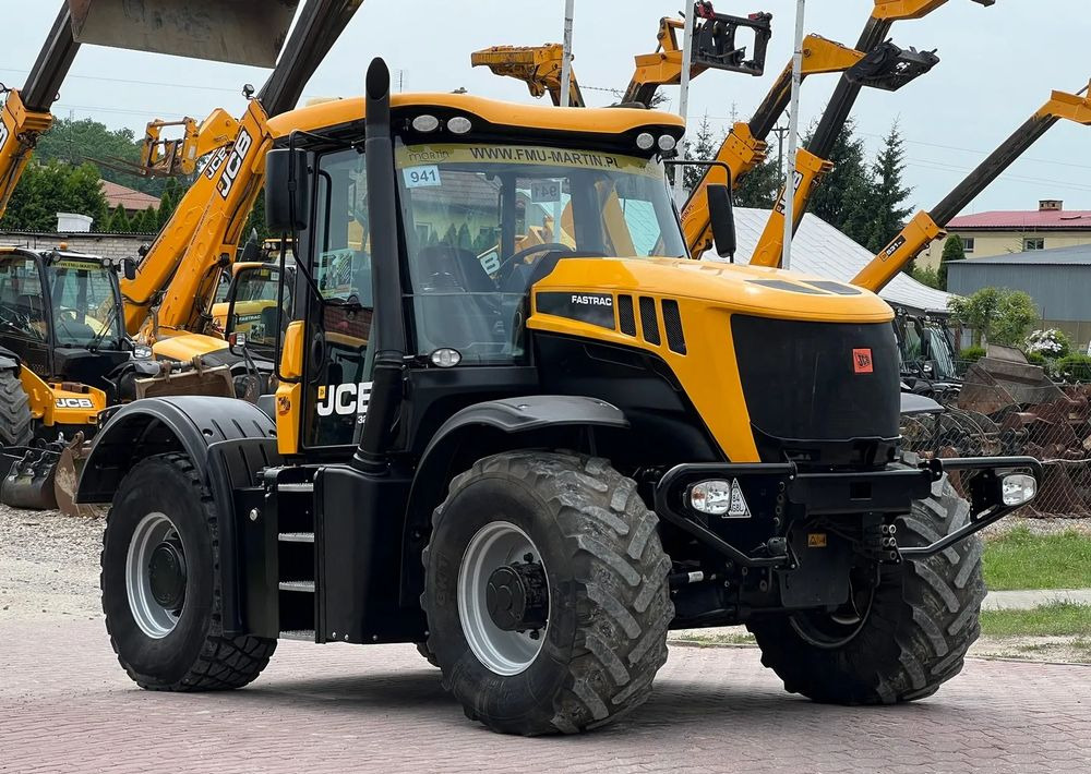 Traktor JCB Fastrac 3200 Sisu Xtra: gambar 13