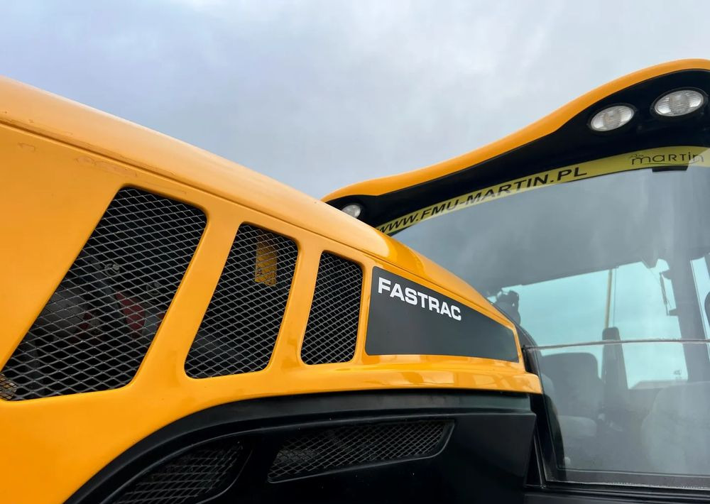 Traktor JCB Fastrac 3230 Sisu Xtra: gambar 13