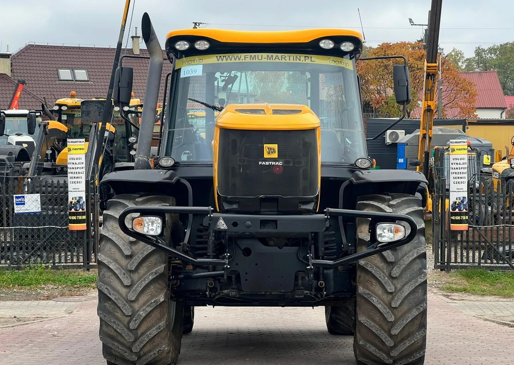 Traktor JCB Fastrac 3230 Sisu Xtra: gambar 8