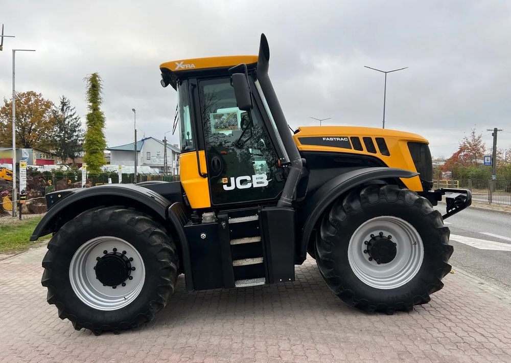 Traktor JCB Fastrac 3230 Sisu Xtra: gambar 6