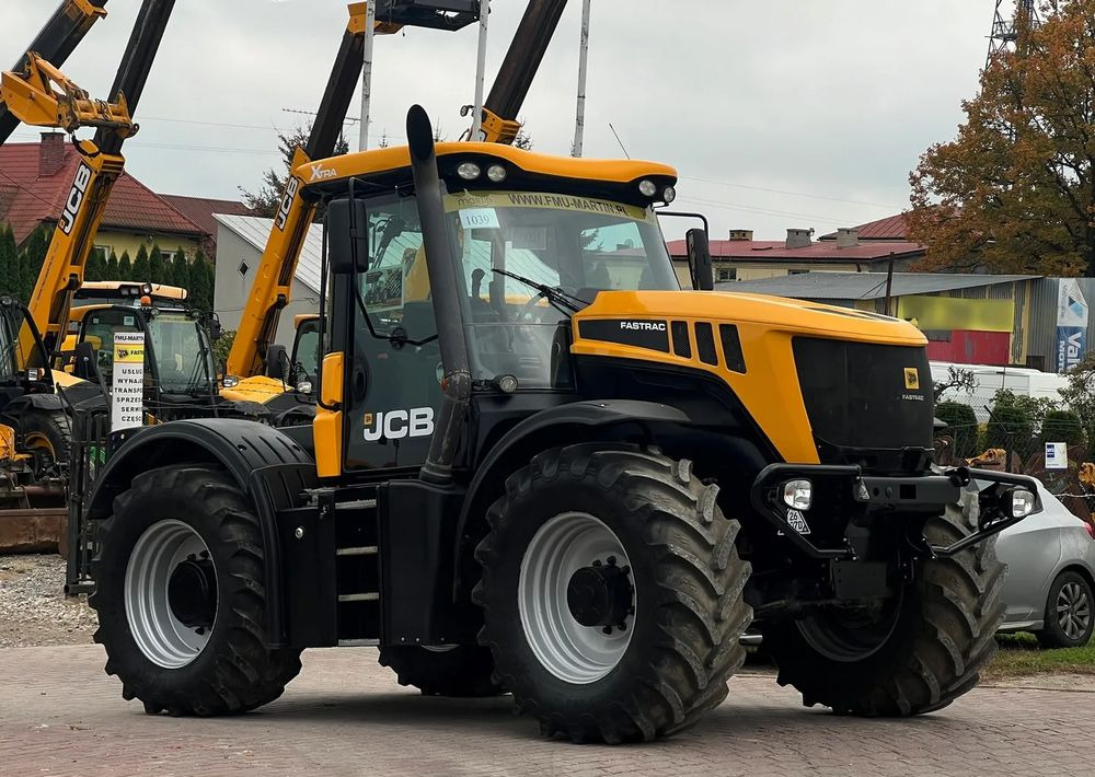 Traktor JCB Fastrac 3230 Sisu Xtra: gambar 11