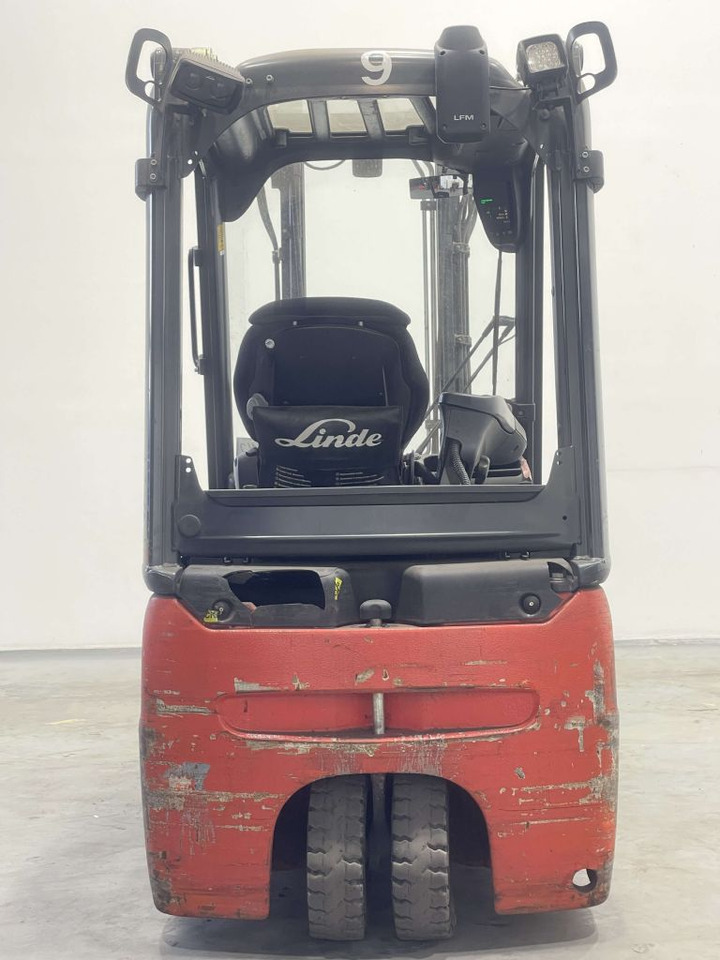 Forklift listrik Linde E16-02-386: gambar 6