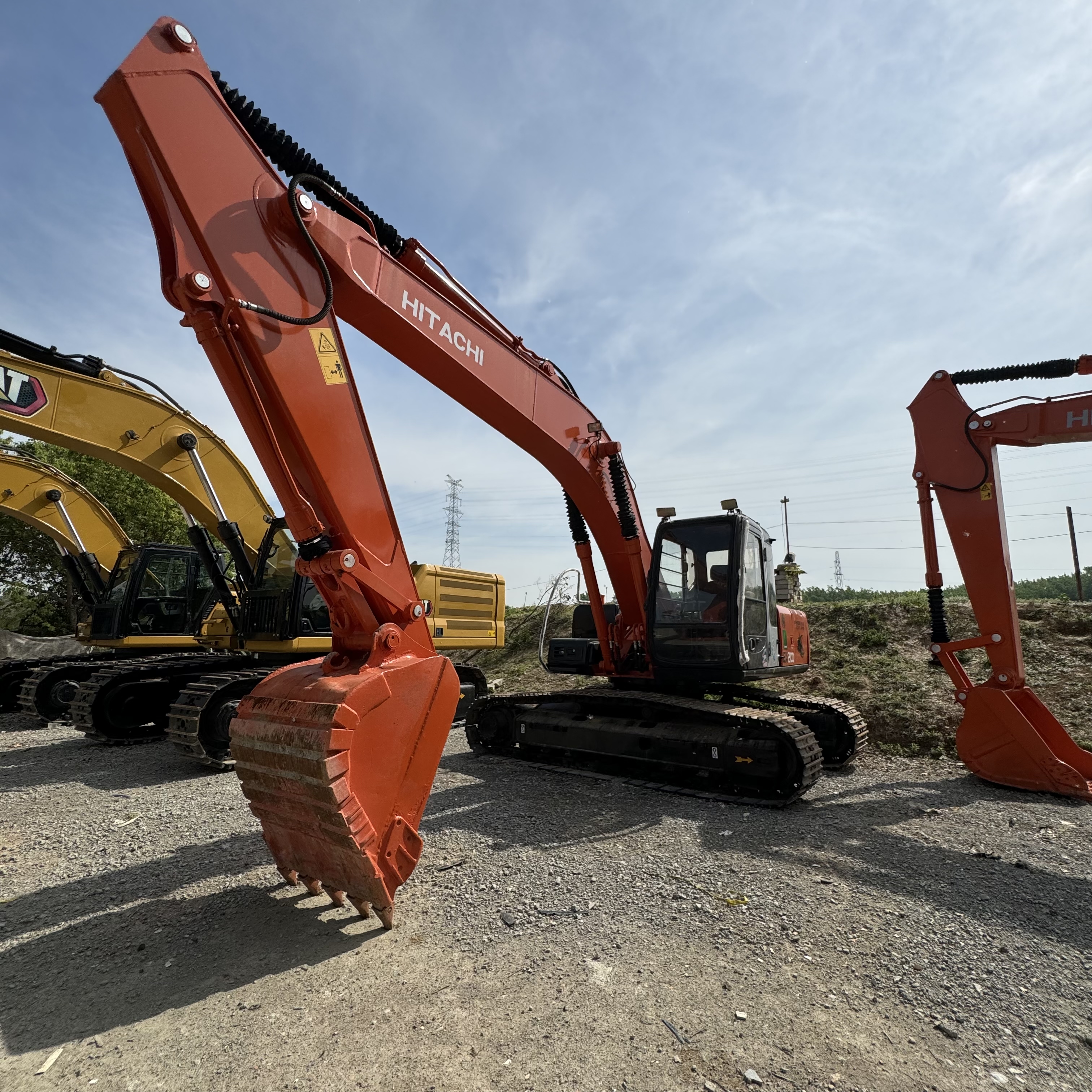 Ekskavator perayap HITACHI ZX200: gambar 9