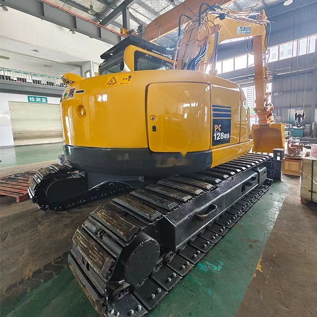 Ekskavator perayap Komatsu PC128-8: gambar 6