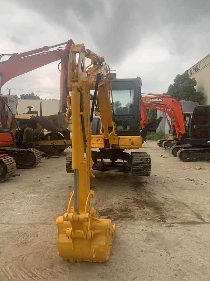 Ekskavator mini Komatsu PC40MR: gambar 9