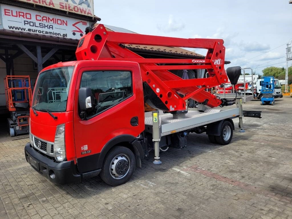 Platform udara yang dipasang di truk Socage ForSte 20D SPEED - Nissan Cabstar - bucket truck: gambar 1