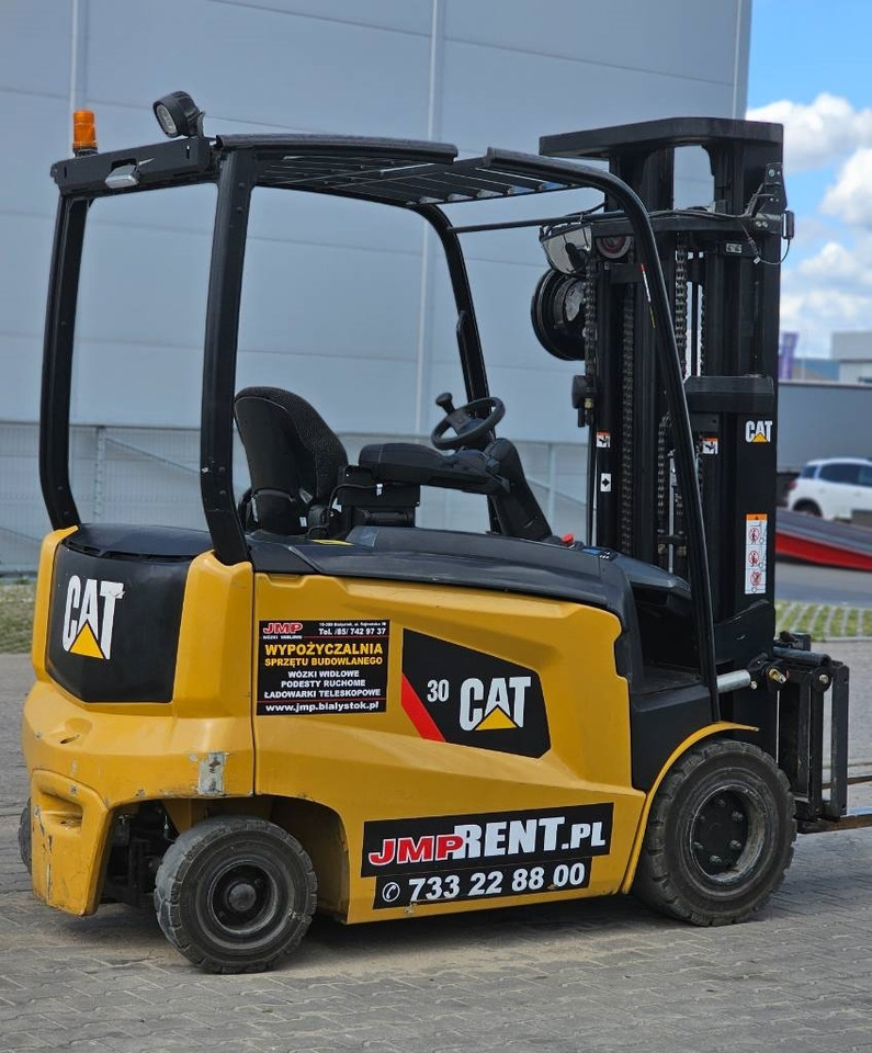 Forklift listrik CAT EP 30 CN: gambar 12