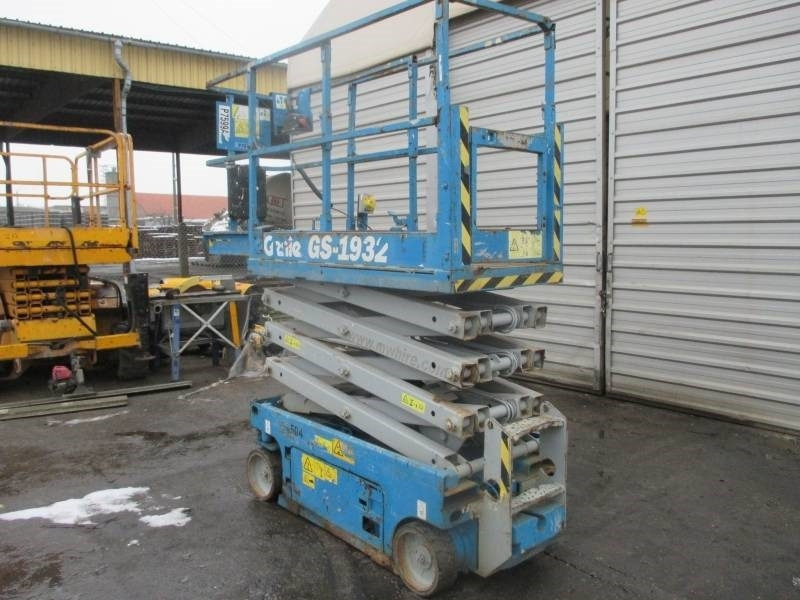 Scissor lifts Genie GS 1932: gambar 8