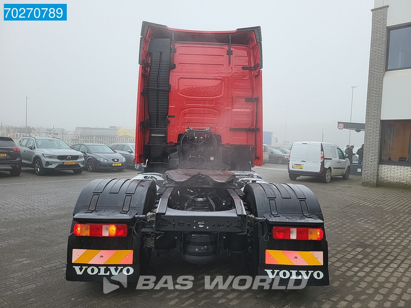 Tractor head Volvo FH 460 4X2 Globetrotter 2x Tanks: gambar 11