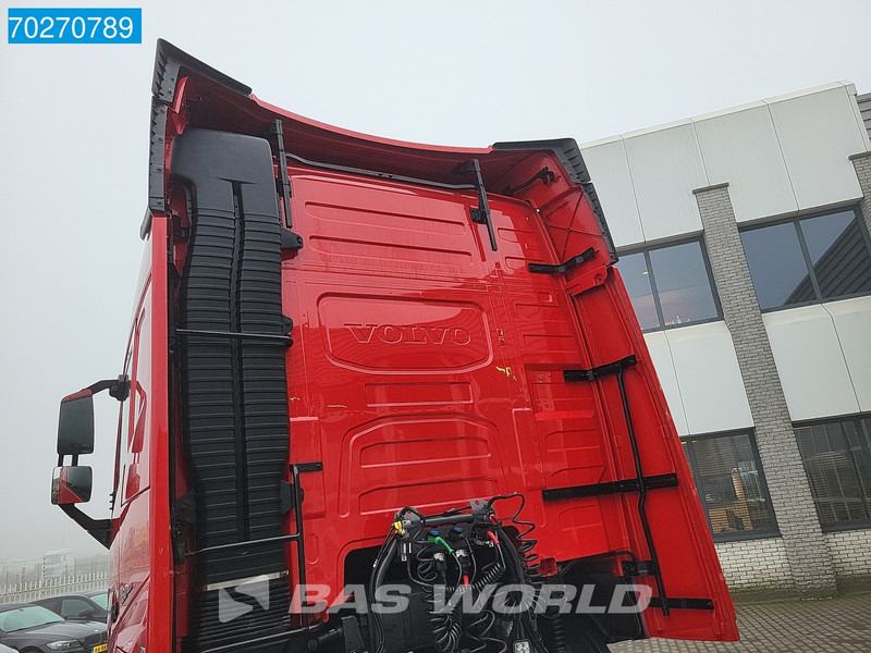 Tractor head Volvo FH 460 4X2 Globetrotter 2x Tanks: gambar 12