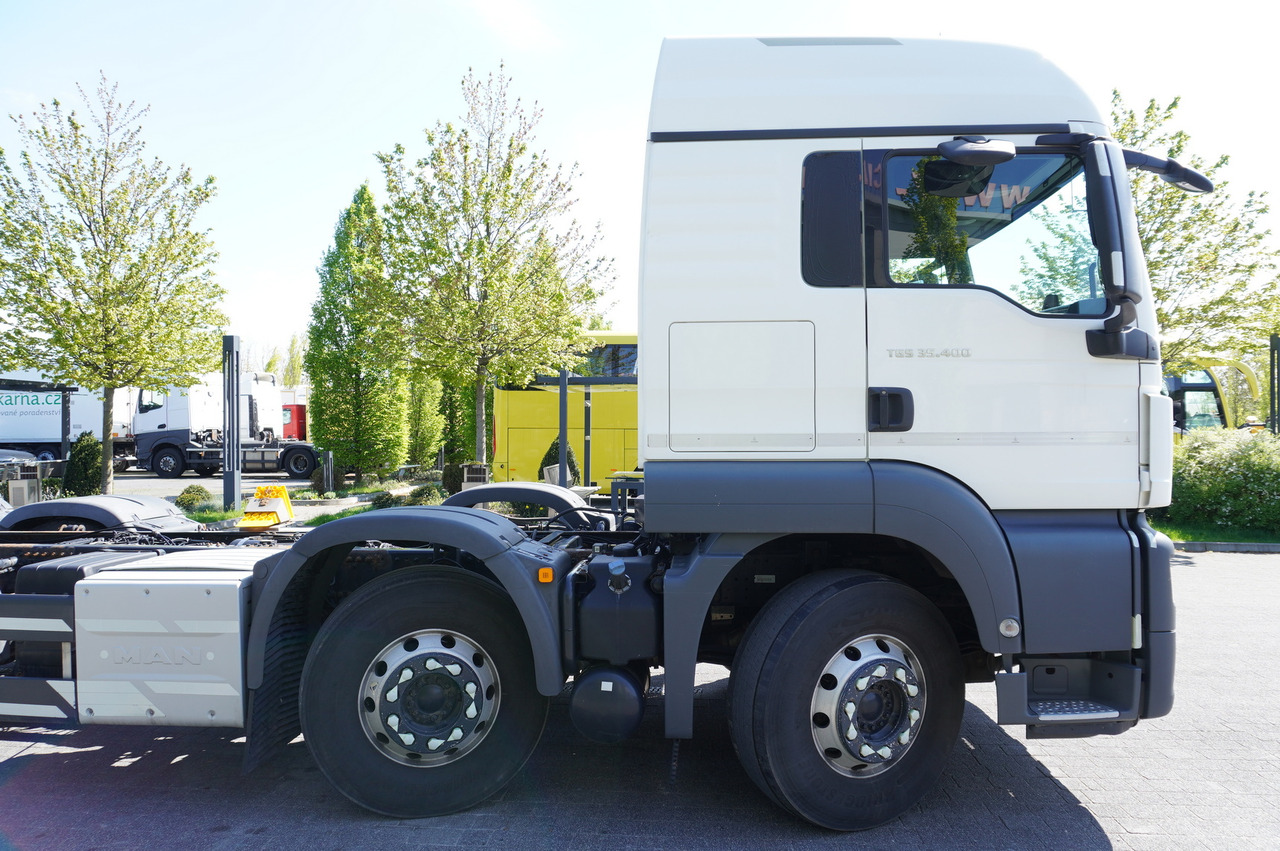 Leasing MAN TGS 35.420 8x2-6 BL E6 / last axle lifted and steered MAN TGS 35.420 8x2-6 BL E6 / last axle lifted and steered: gambar 16